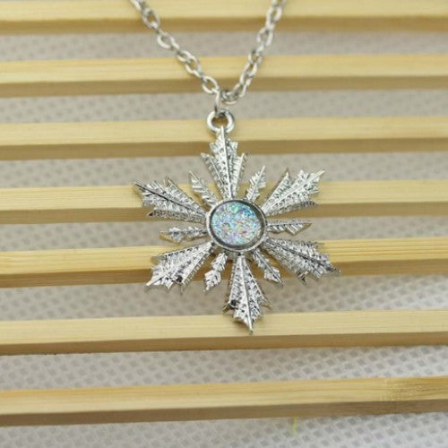 Once Upon A Time Show Snowflake Elsa Pendant Necklace